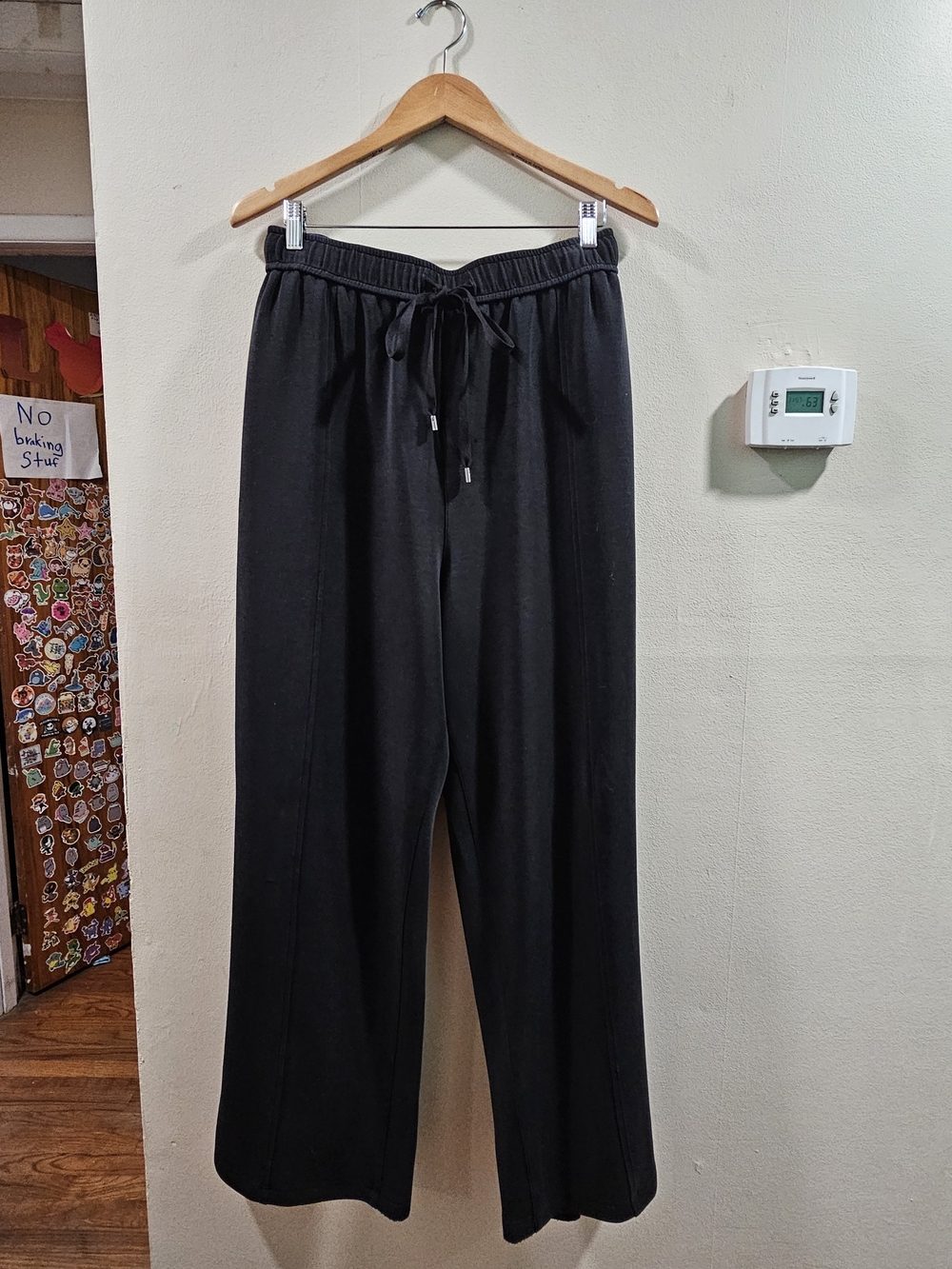 Skies Are Blue Black Elastic Waist Wide-Leg Pants